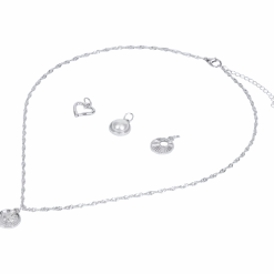 Ketting met verwisselbare hangers