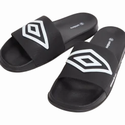 Umbro slippers